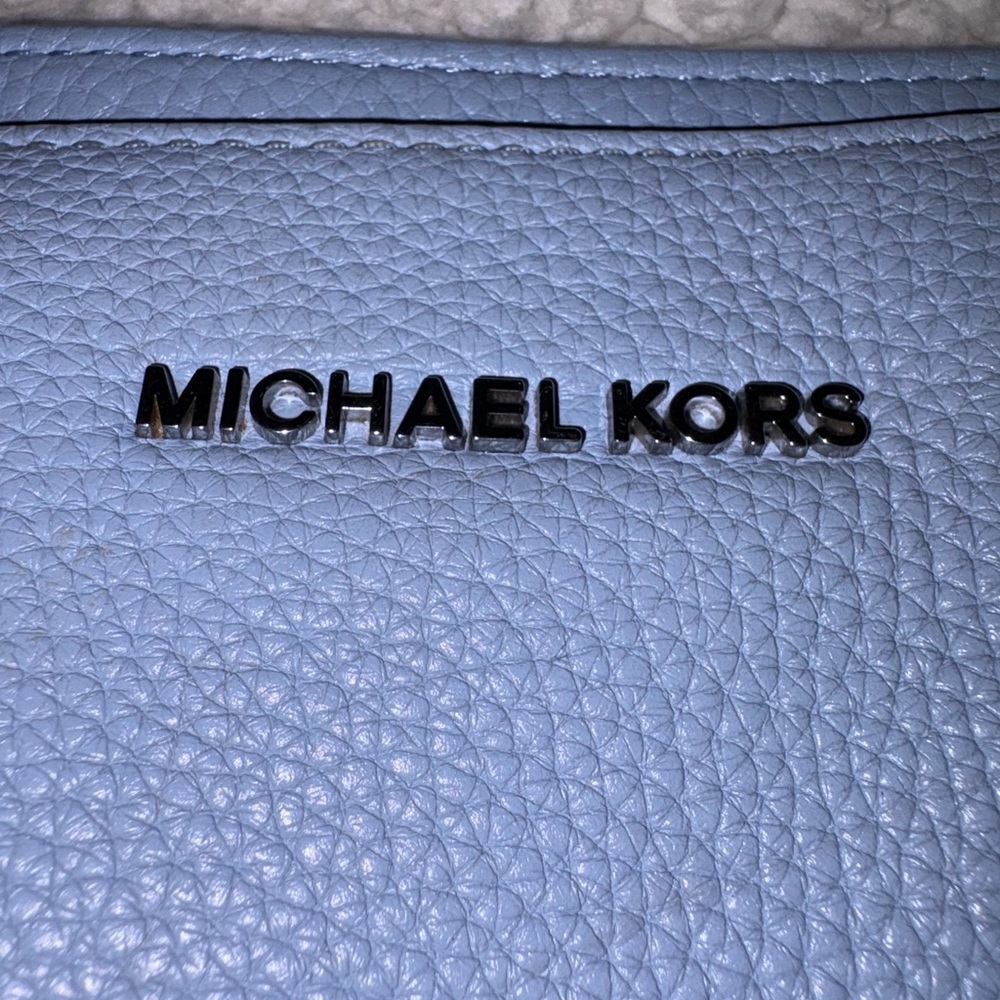 GIVEAWAY #1 MICHAEL KORS LARGE TOTE SATCHEL SHOULDER BAG POWDER BLUE - Picture 10 of 12